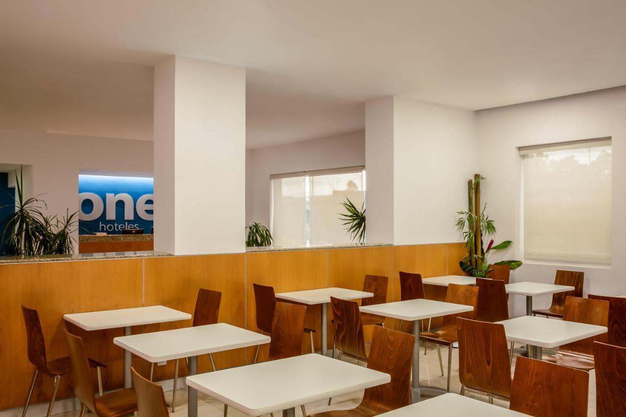 Hotel One Puebla Finsa Esterno foto