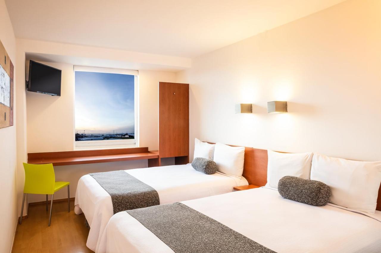 Hotel One Puebla Finsa Esterno foto