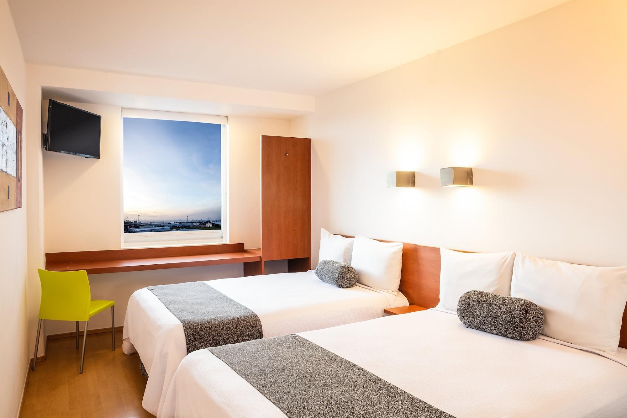 Hotel One Puebla Finsa Esterno foto